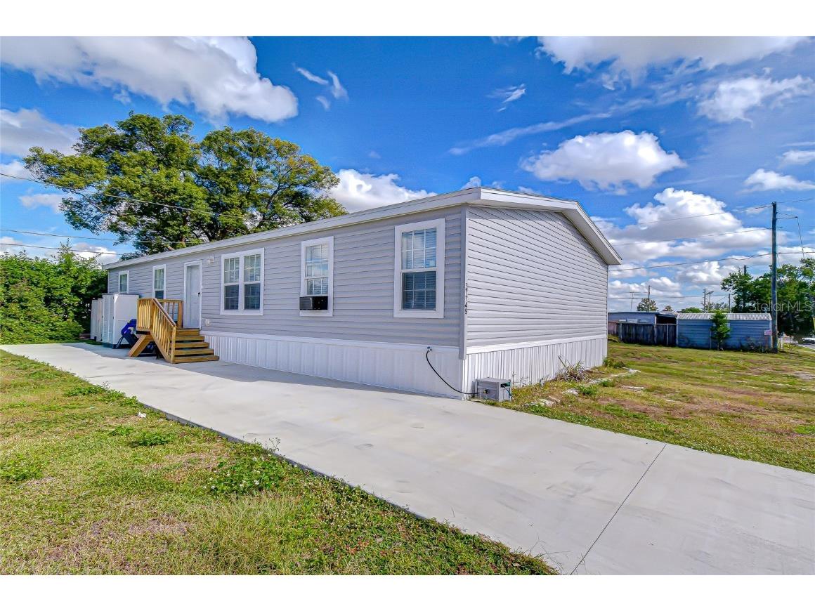 37749 Geiger Road Zephyrhills FL 33542 TB8452946 image35