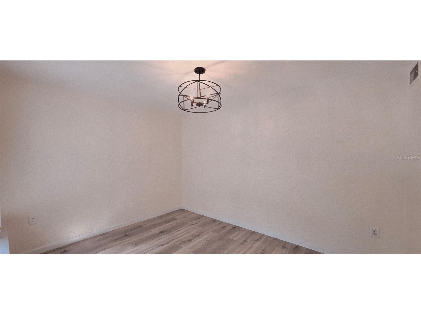 3775 40th Lane S #L Saint Petersburg FL 33711 TB8452334 image5