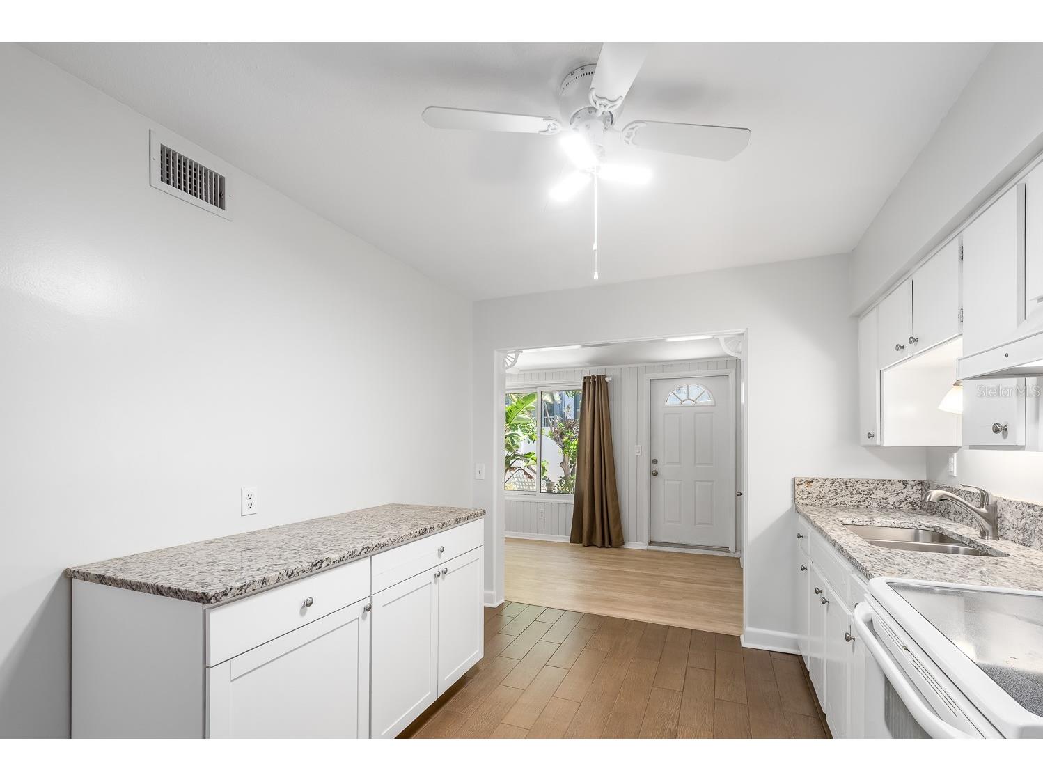 3775 59th Street N #2 Saint Petersburg FL 33710 TB8480343 image8