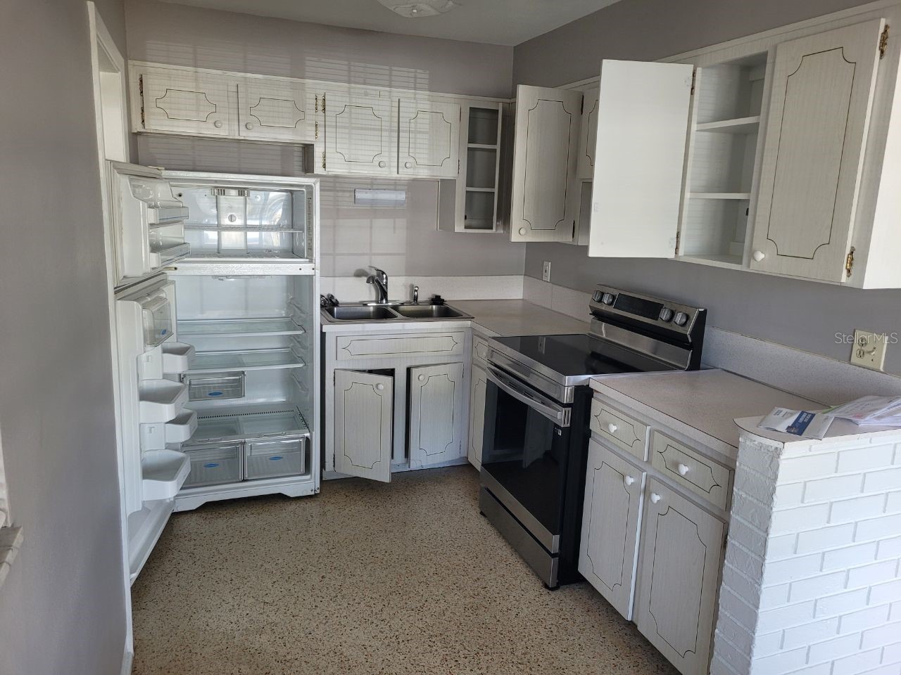 3776 59th Street N Saint Petersburg FL 33710 TB8528883 image2