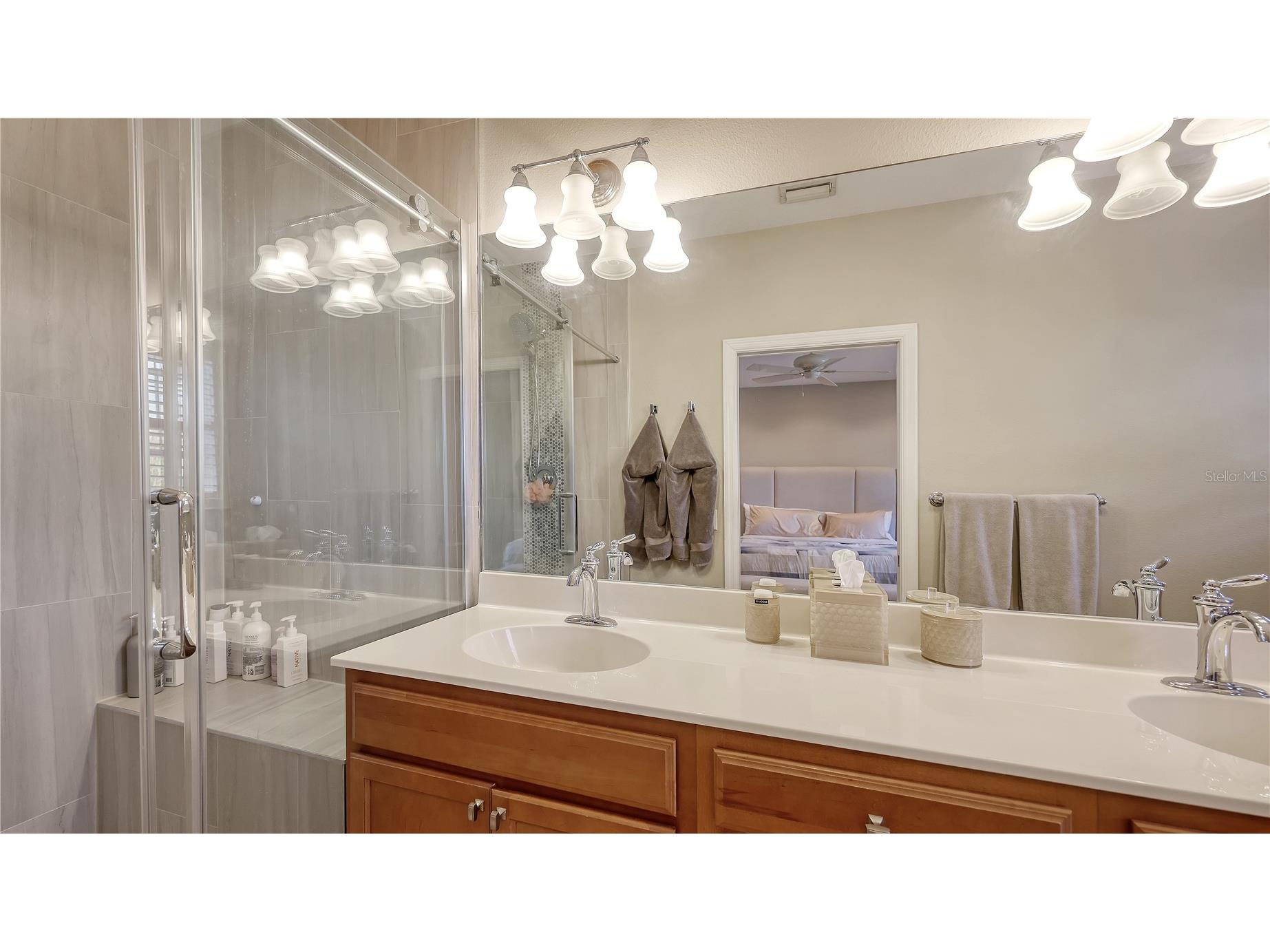 3776 82nd Avenue Circle E #103 Sarasota FL 34243 A4674281 image14