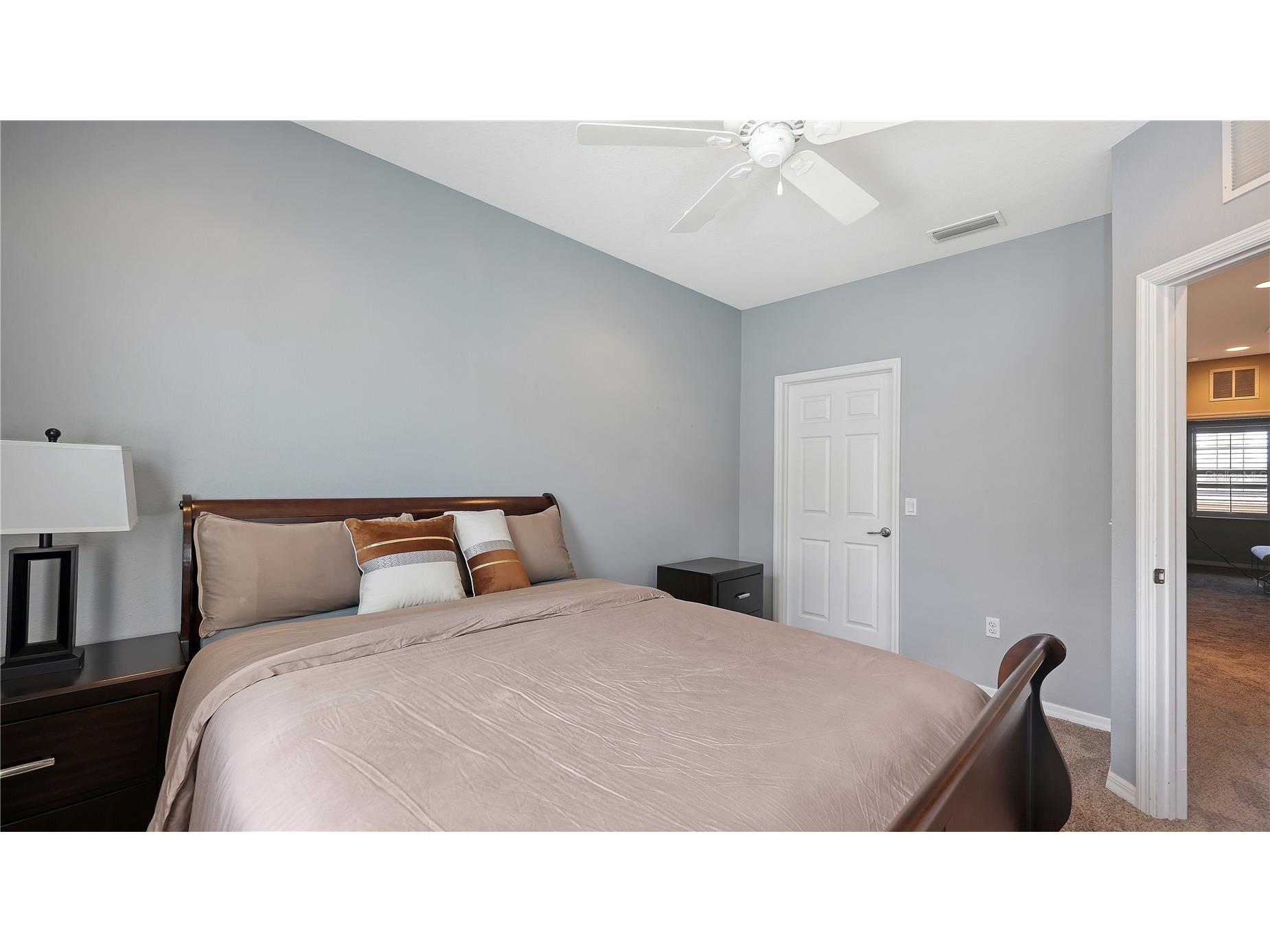 3776 82nd Avenue Circle E #103 Sarasota FL 34243 A4674281 image17