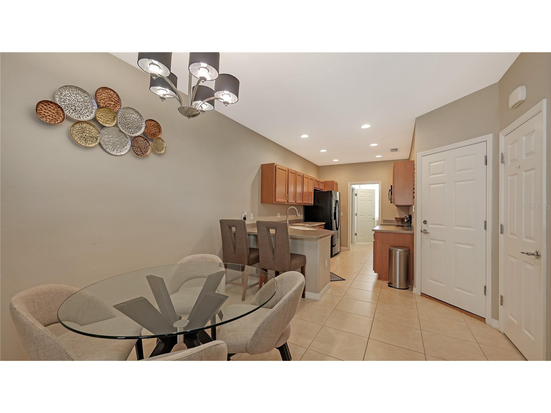 3776 82nd Avenue Circle E #103 Sarasota FL 34243 A4674281 image3