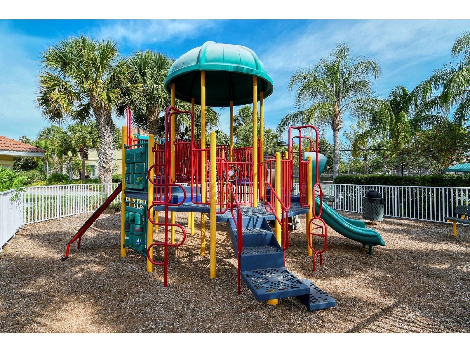 3776 82nd Avenue Circle E #103 Sarasota FL 34243 A4674281 image37