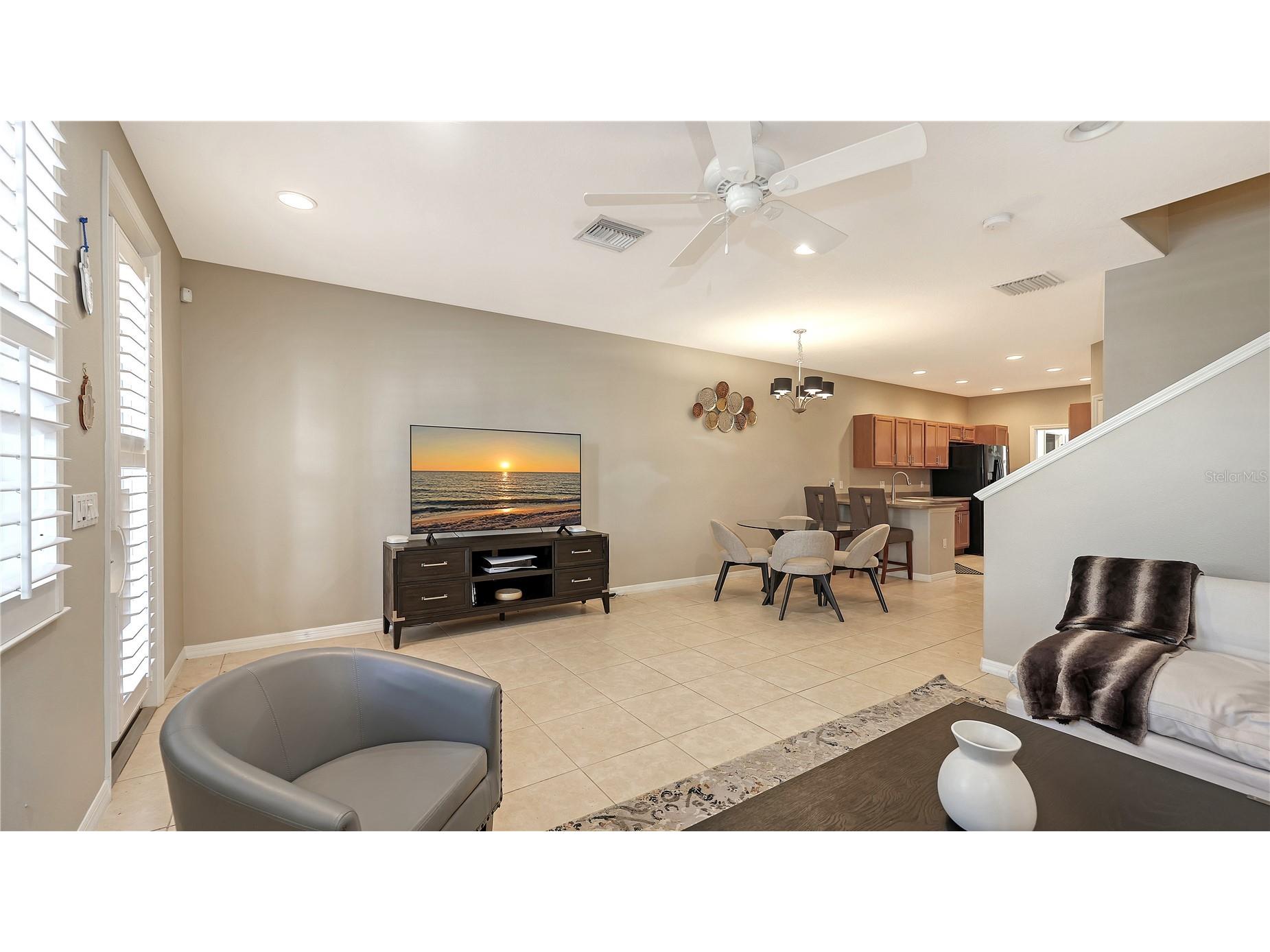 3776 82nd Avenue Circle E #103 Sarasota FL 34243 A4674281 image6