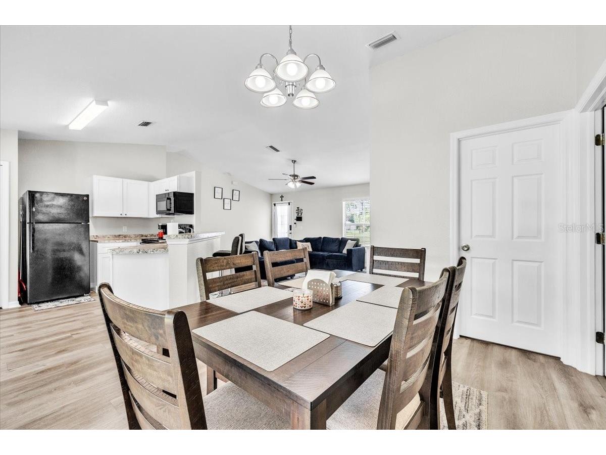 3776 Junction Street North Port FL 34288 C7527982 image13