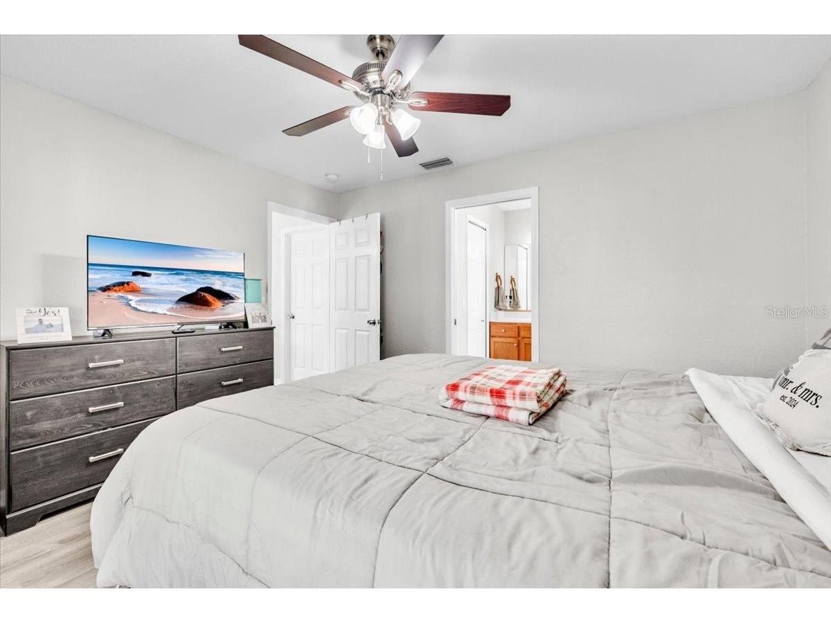 3776 Junction Street North Port FL 34288 C7527982 image15