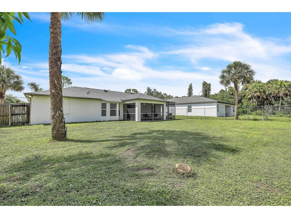 3776 Junction Street North Port FL 34288 C7527982 image28