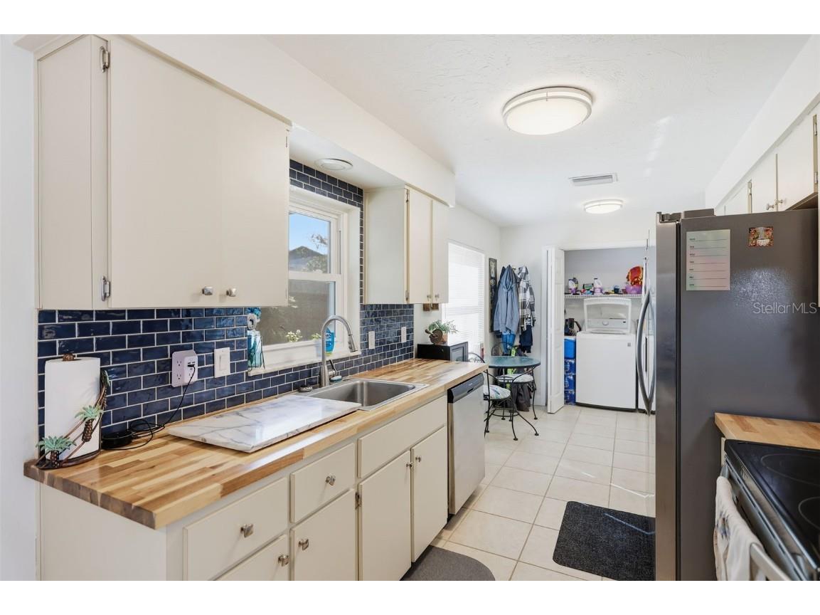 3776 N Honeylocust Drive Beverly Hills FL 34465 OM715269 image13