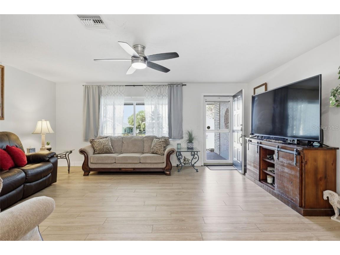 3776 N Honeylocust Drive Beverly Hills FL 34465 OM715269 image8