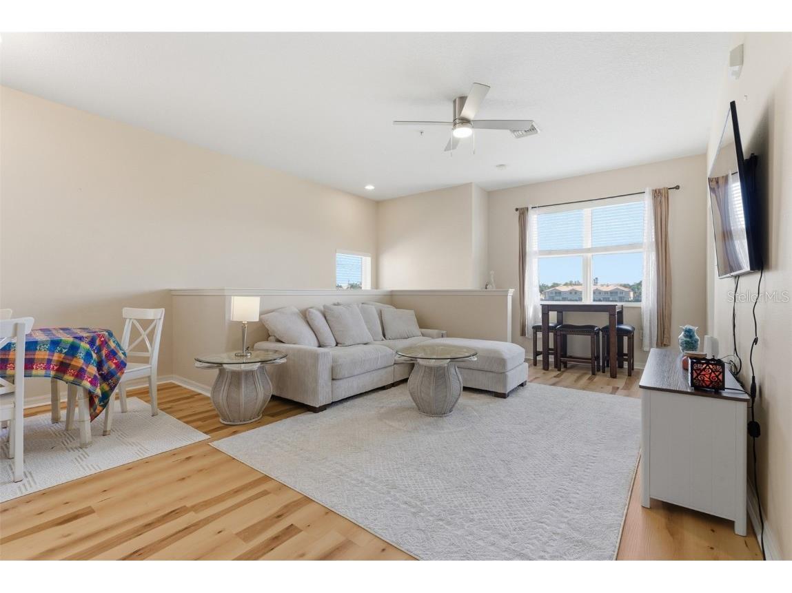 3778 Parkridge Circle #23-201 Sarasota FL 34243 A4672024 image10