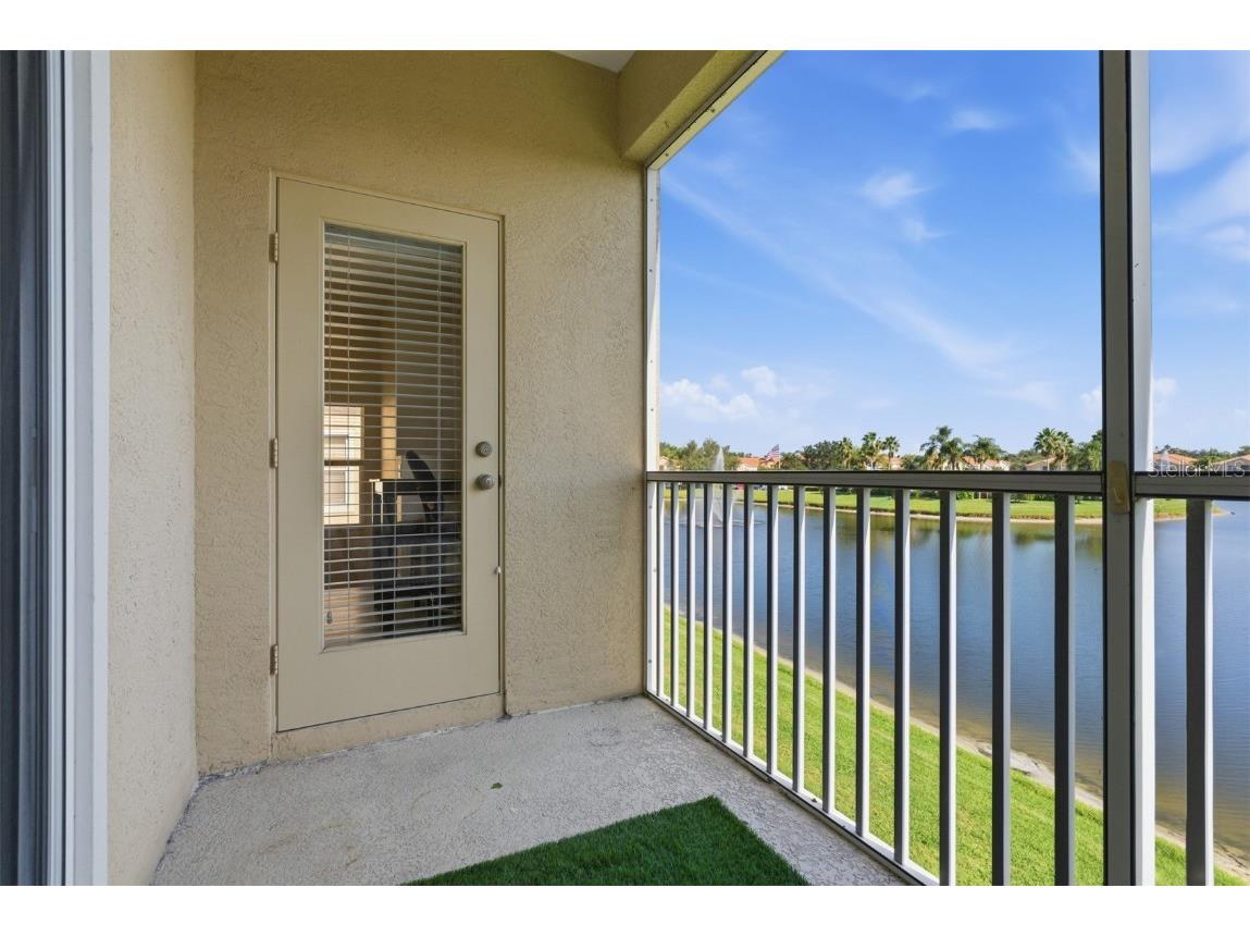 3778 Parkridge Circle #23-201 Sarasota FL 34243 A4672024 image12