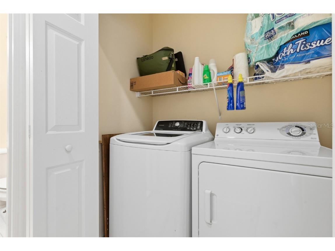 3778 Parkridge Circle #23-201 Sarasota FL 34243 A4672024 image34