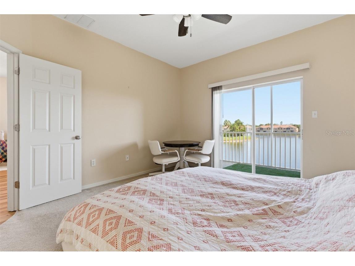 3778 Parkridge Circle #23-201 Sarasota FL 34243 A4672024 image4