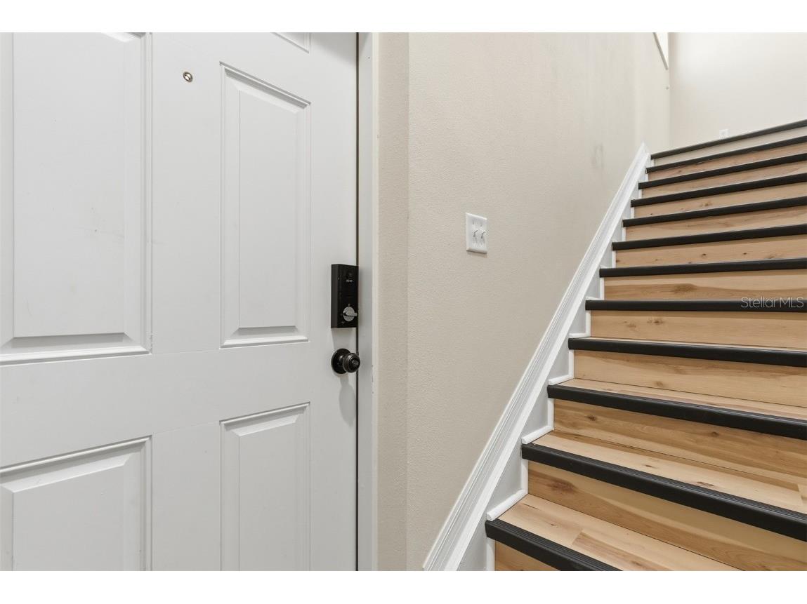 3778 Parkridge Circle #23-201 Sarasota FL 34243 A4672024 image7