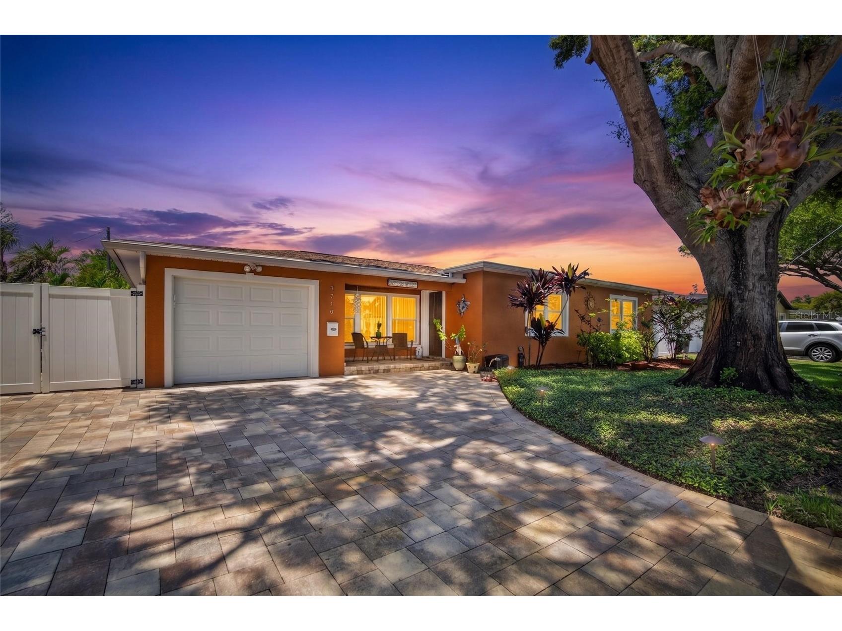 3779 Benson Avenue N Saint Petersburg FL 33713 TB8507944 image2