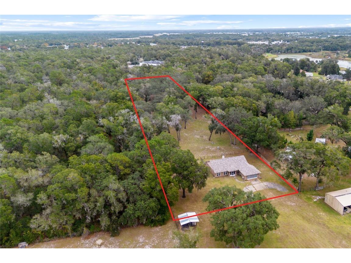 378 Glenwood Road Deland FL 32720 V4946064 image2