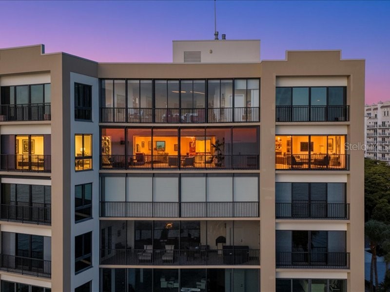 378 Golden Gate Point #6 Sarasota FL 34236 - SARASOTA BAY TB8464308 image4