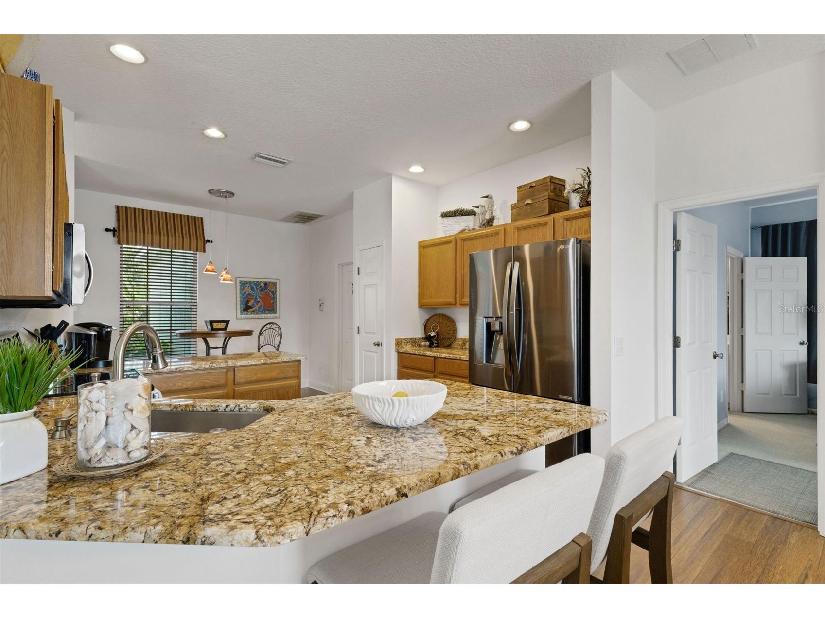 378 Londonderry Drive Sarasota FL 34240 A4689874 image13
