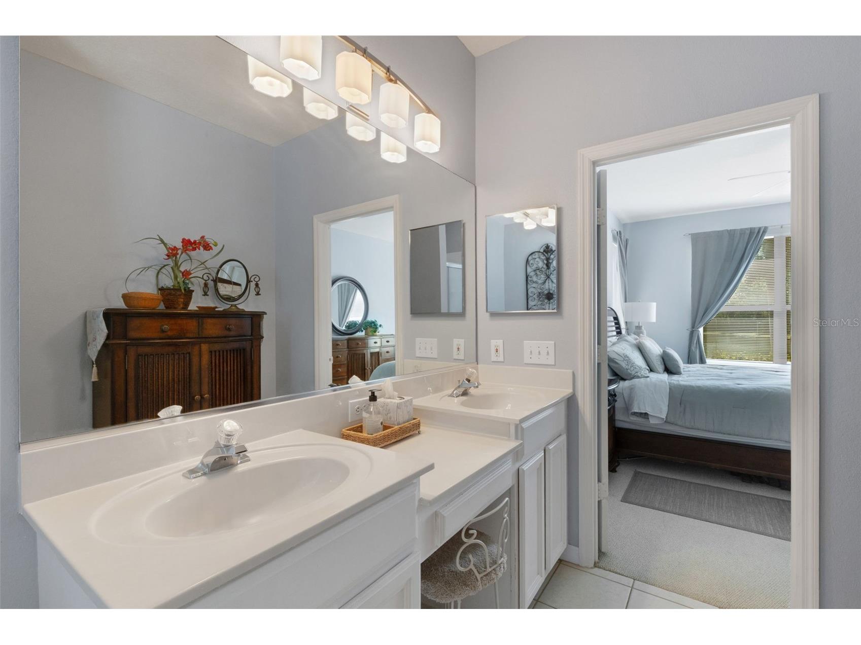 378 Londonderry Drive Sarasota FL 34240 A4689874 image28