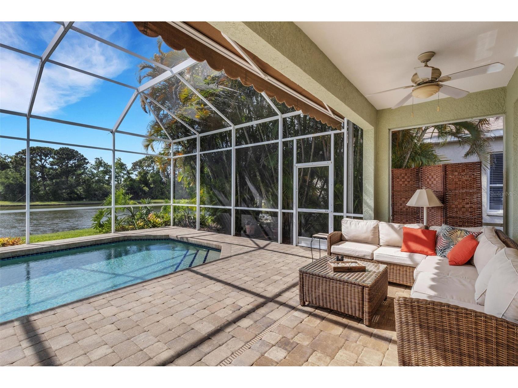 378 Londonderry Drive Sarasota FL 34240 A4689874 image30
