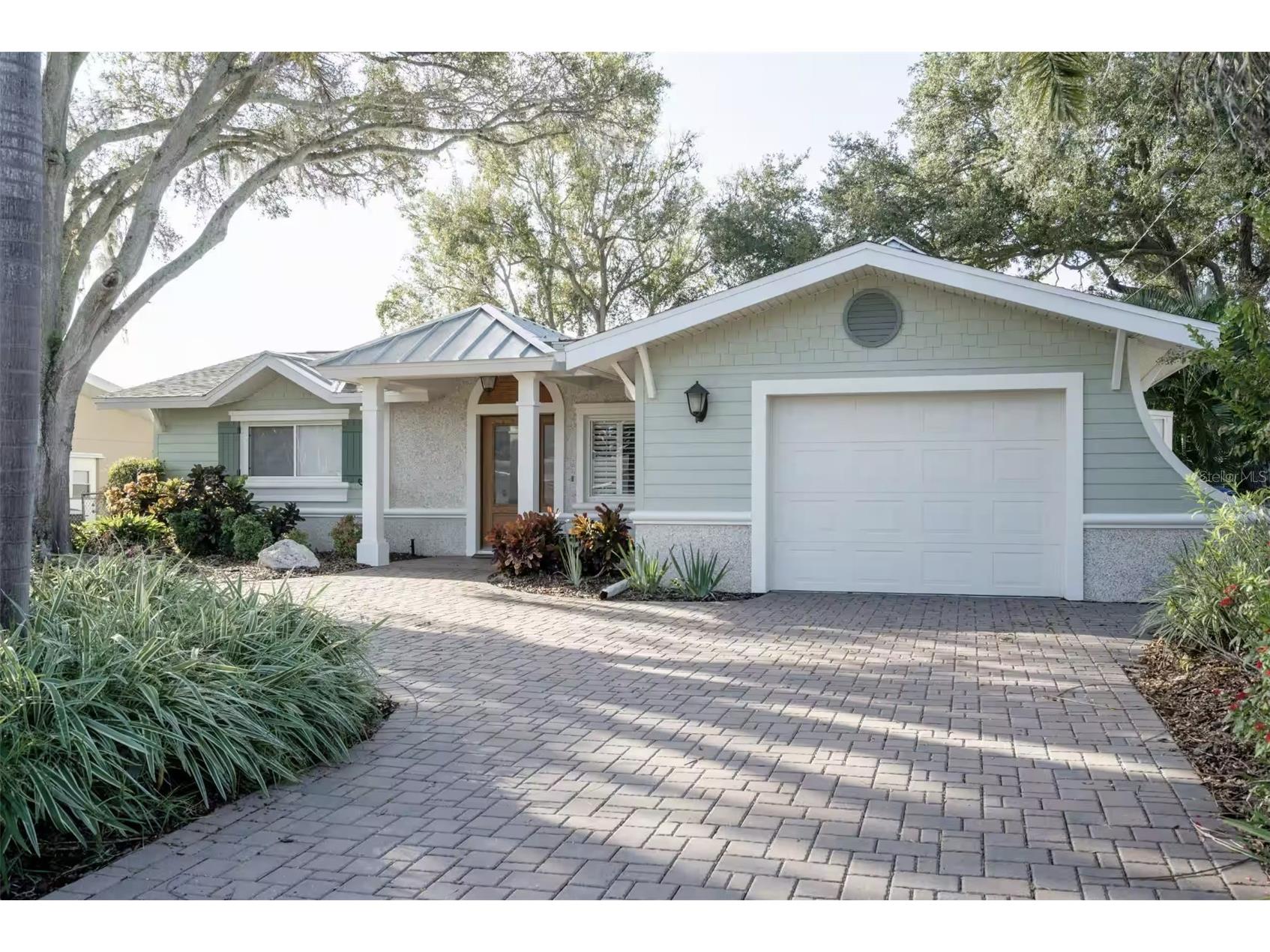 378 Westwinds Drive Palm Harbor FL 34683 TB8532110 image1