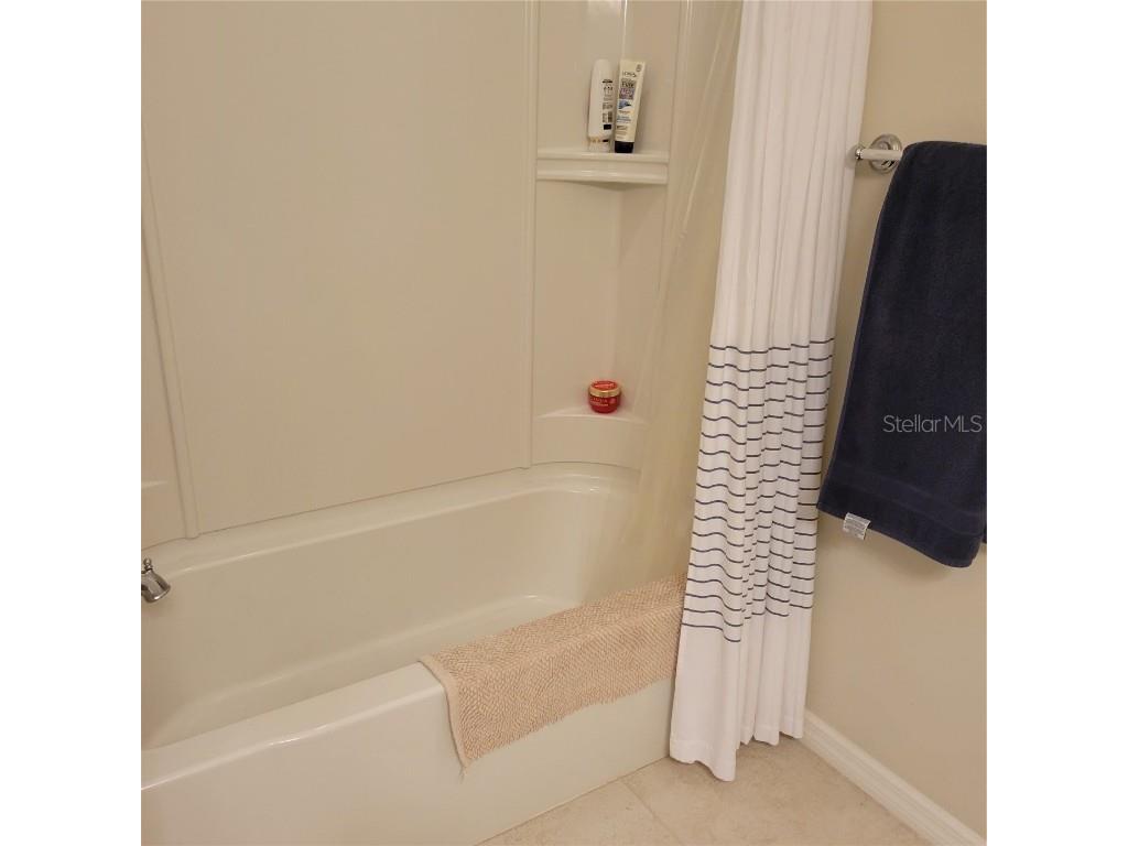 3780 82nd Avenue Circle E #105 Sarasota FL 34243 A4622161 image18