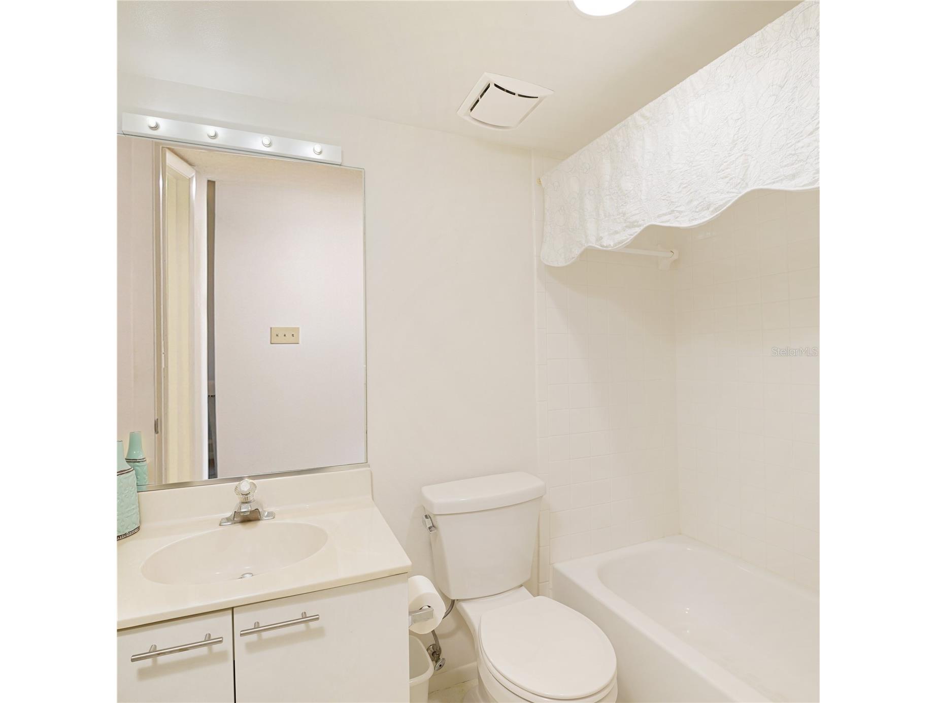 3780 Pinebrook Circle #105 Bradenton FL 34209 A4678596 image21