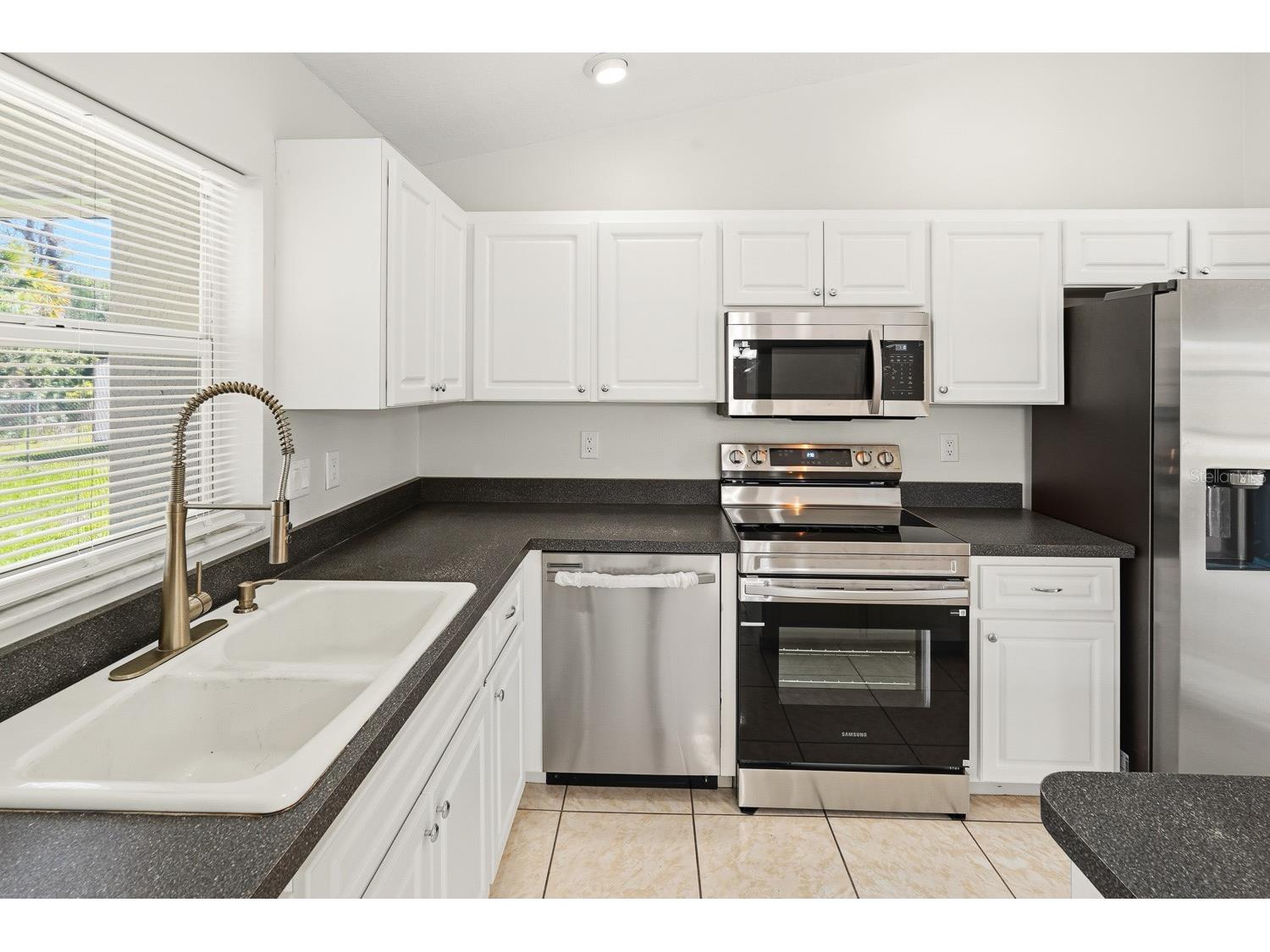 3781 Wayward Avenue North Port FL 34286 A4695063 image15