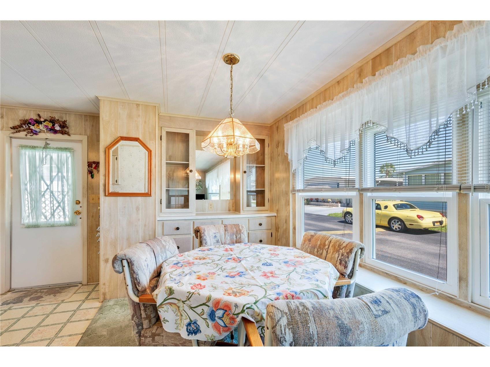 37812 Valencia Avenue Zephyrhills FL 33541 TB8472714 image10