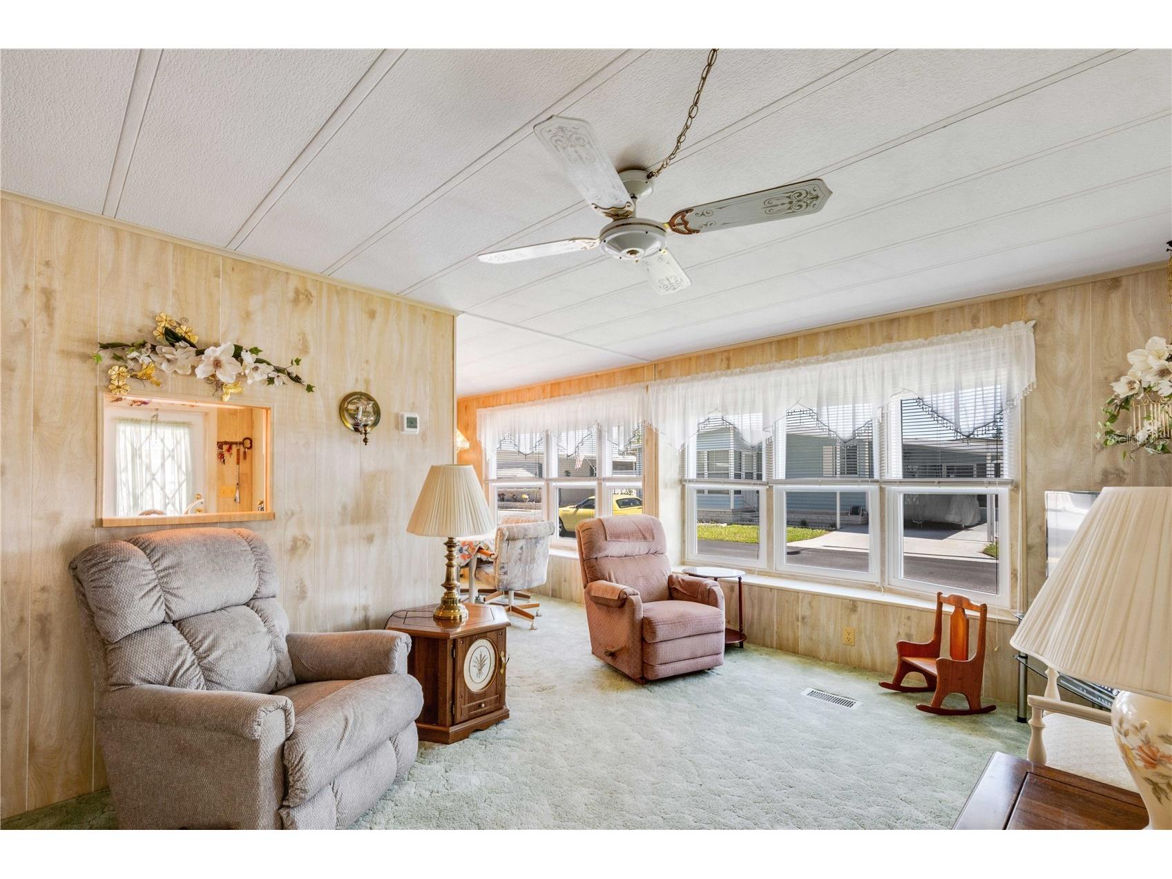 37812 Valencia Avenue Zephyrhills FL 33541 TB8472714 image12