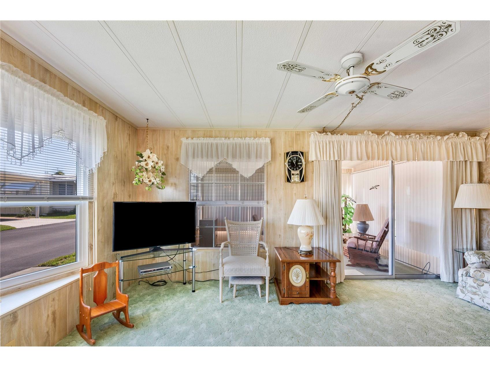 37812 Valencia Avenue Zephyrhills FL 33541 TB8472714 image14