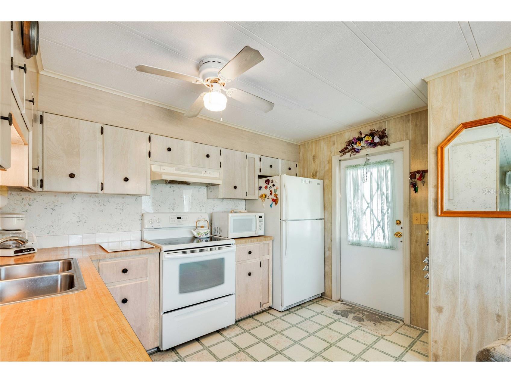 37812 Valencia Avenue Zephyrhills FL 33541 TB8472714 image6