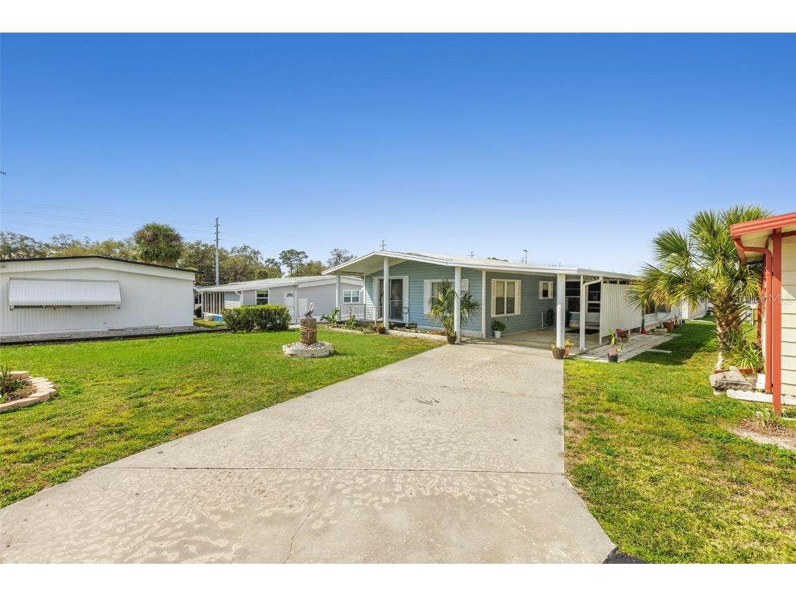 37816 Madrid Avenue Zephyrhills FL 33541 T3431187 image1