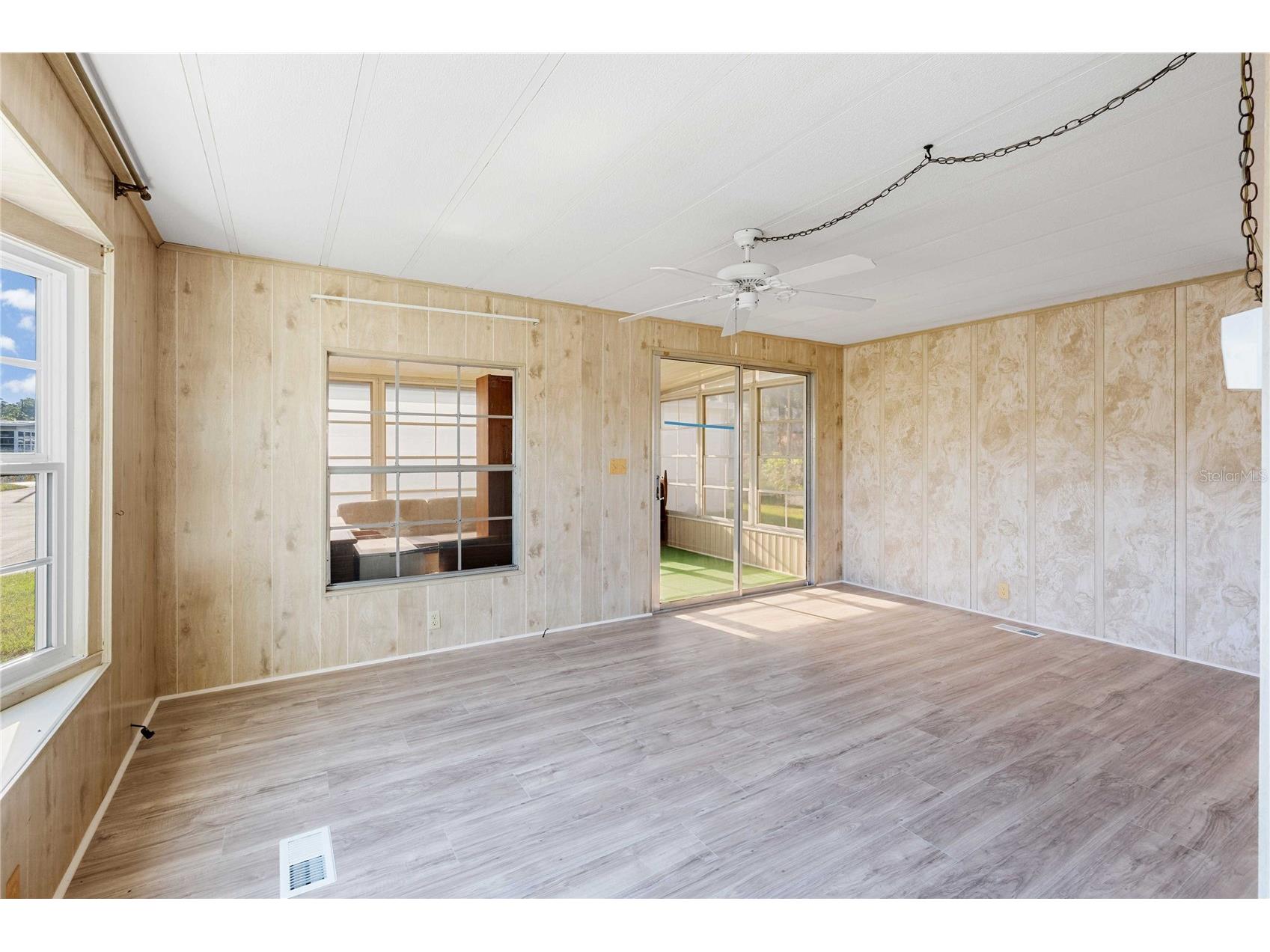 37818 Valencia Avenue Zephyrhills FL 33541 TB8510162 image12