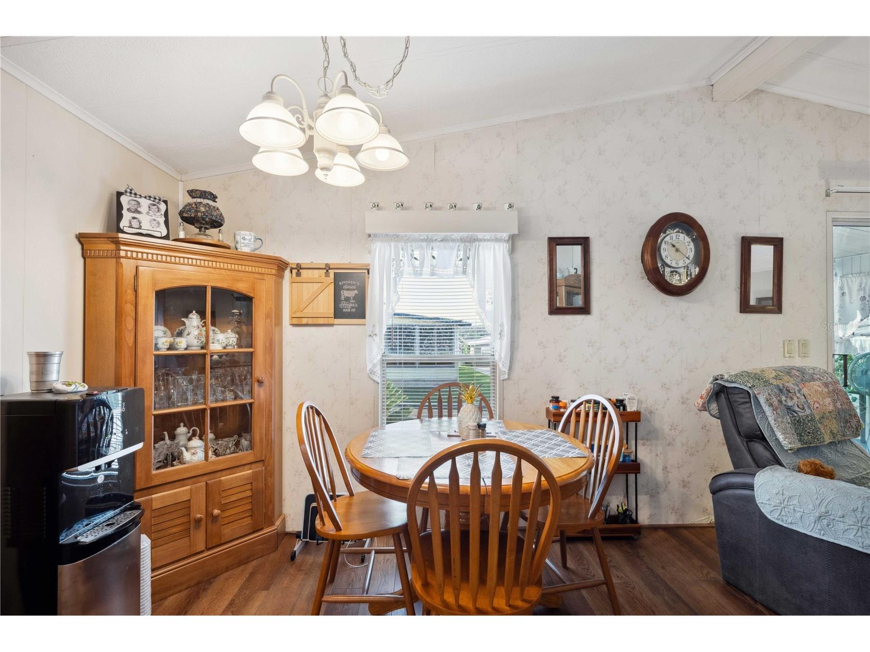 37827 Mission Hills Avenue Zephyrhills FL 33541 TB8485903 image10