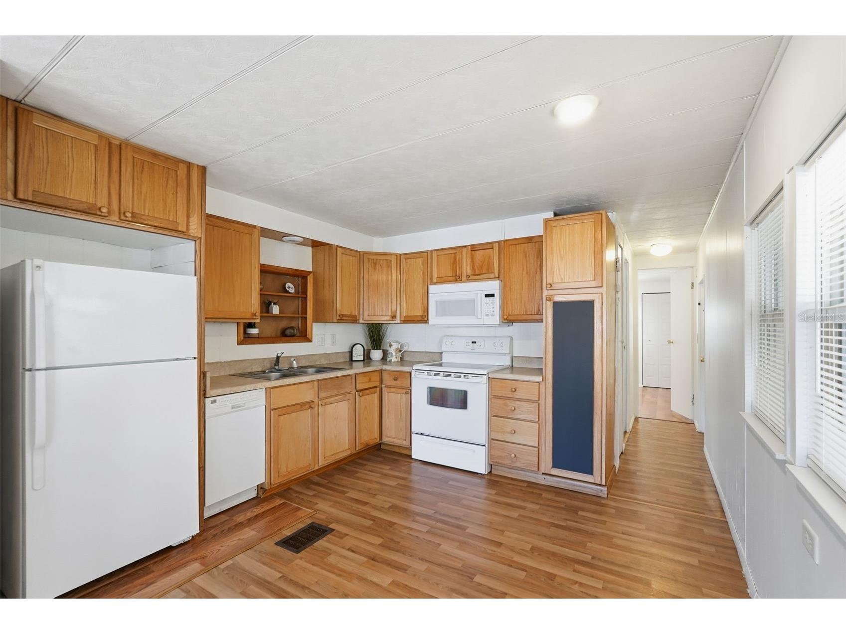 37828 Newal Avenue Zephyrhills FL 33542 TB8448649 image13