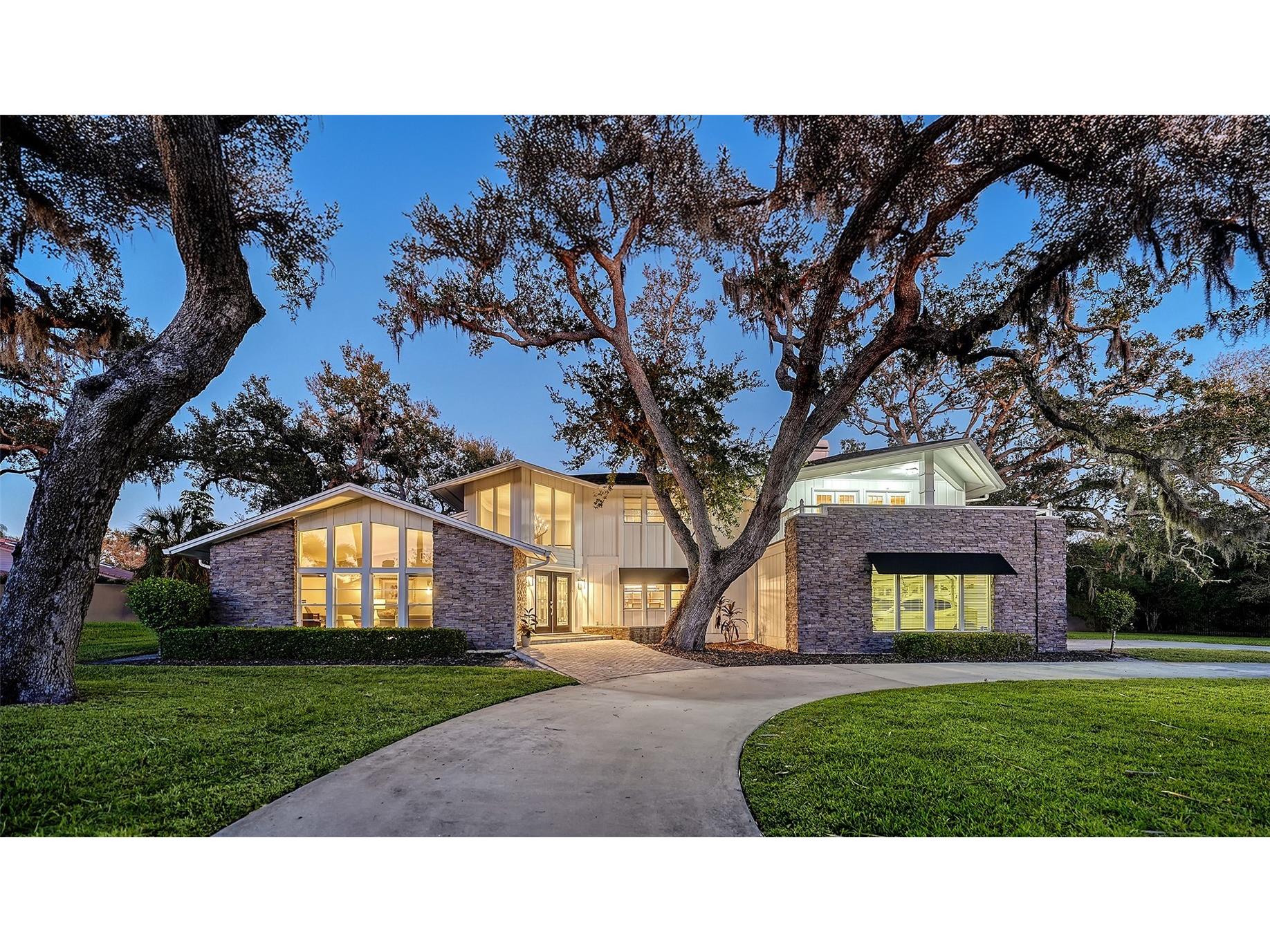 3783 Beneva Oaks Boulevard Sarasota FL 34238 A4680907 image1