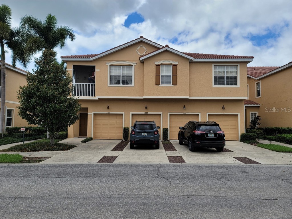 3783 Parkridge Circle #3-101 Sarasota FL 34243 A4584185 image1