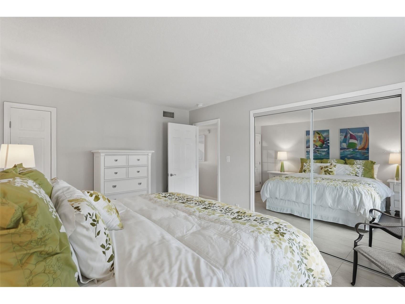3783 Pompano #B Saint Petersburg FL 33705 - BIG BAYOU/TAMPA BAY TB8467347 image15