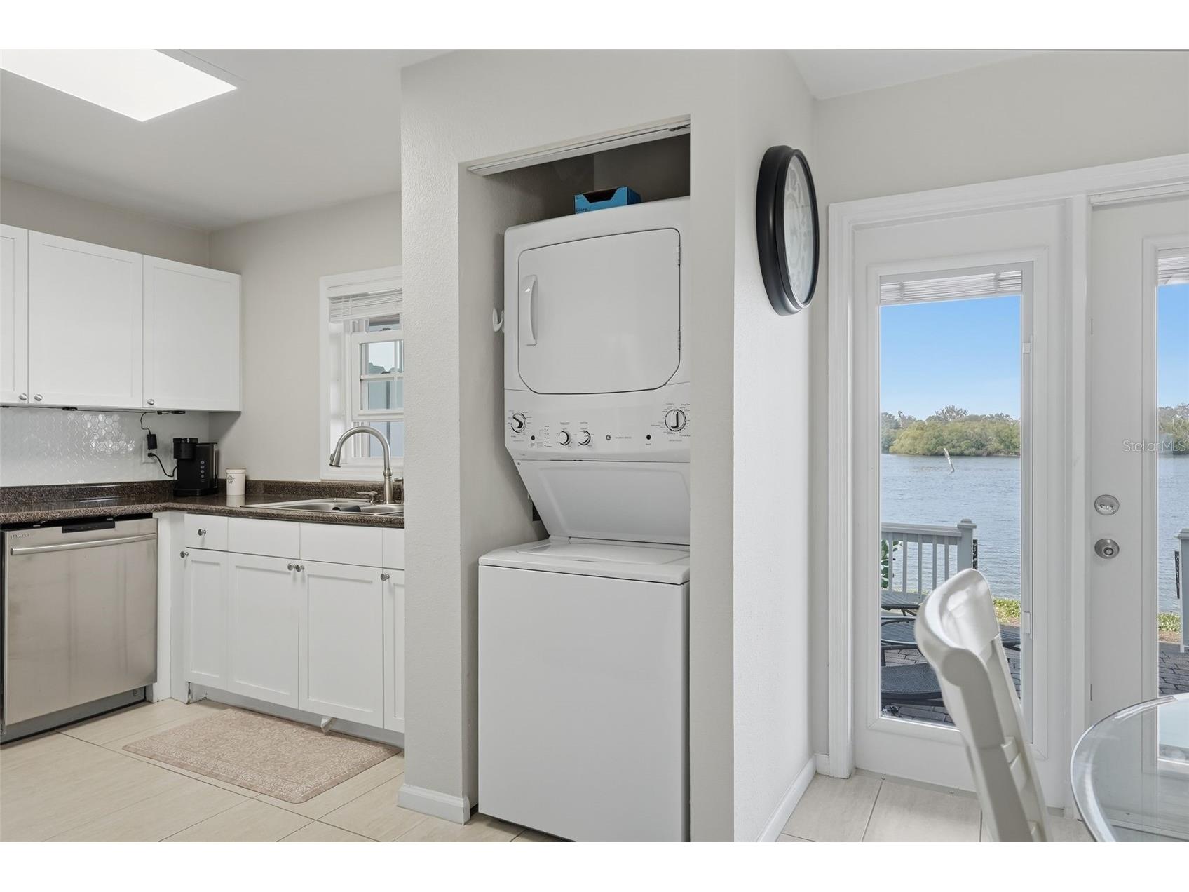 3783 Pompano #B Saint Petersburg FL 33705 - BIG BAYOU/TAMPA BAY TB8467347 image6