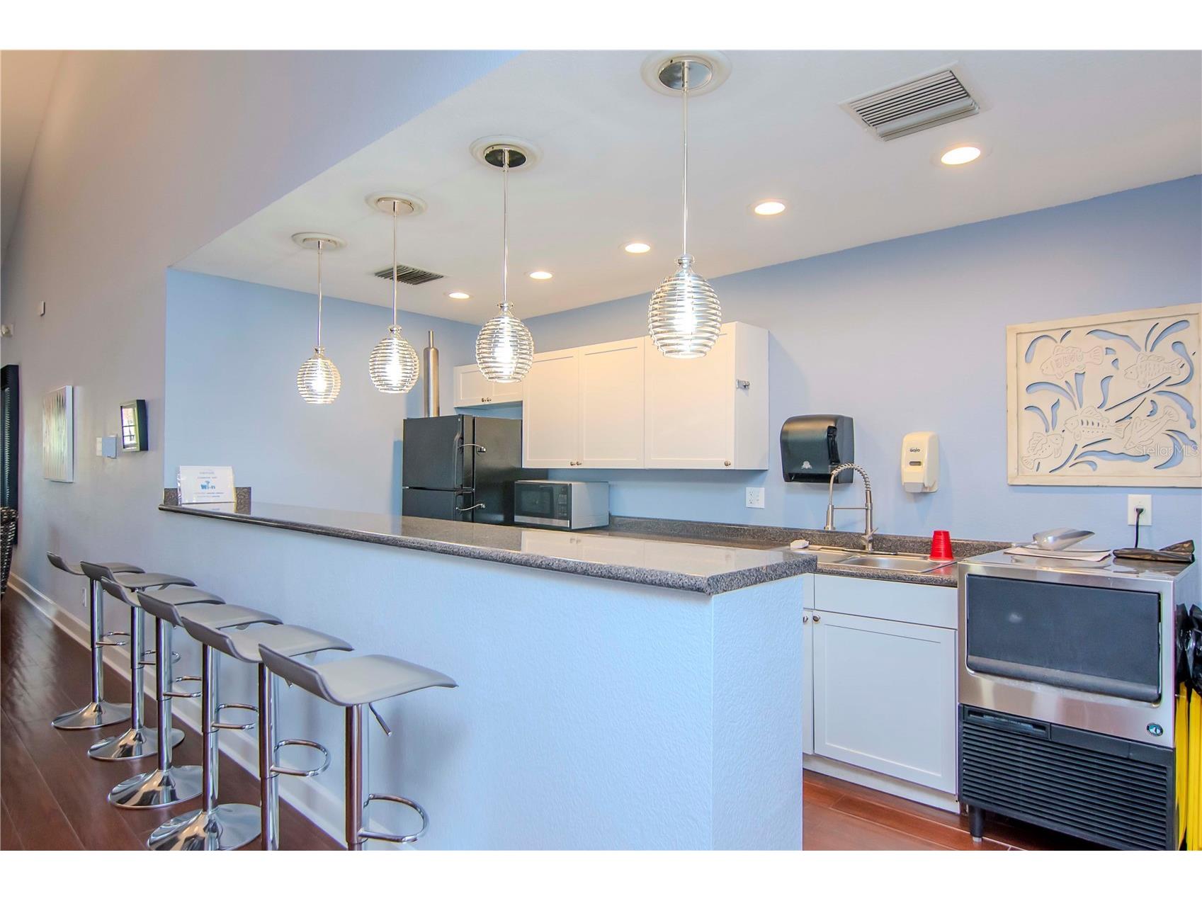 3783 Pompano #D Saint Petersburg FL 33705 - BIG BAYOU/TAMPA BAY TB8467431 image26