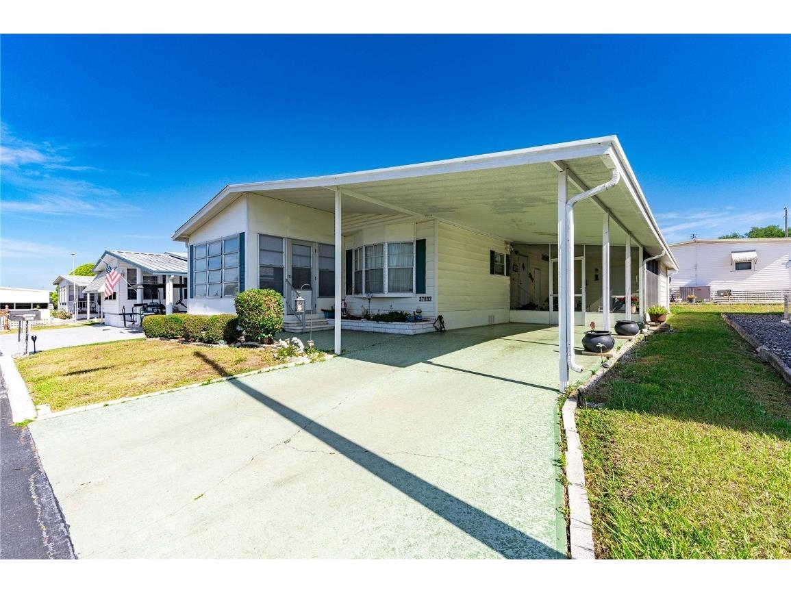 37833 Ricardo Avenue Zephyrhills FL 33541 T3521170 image1