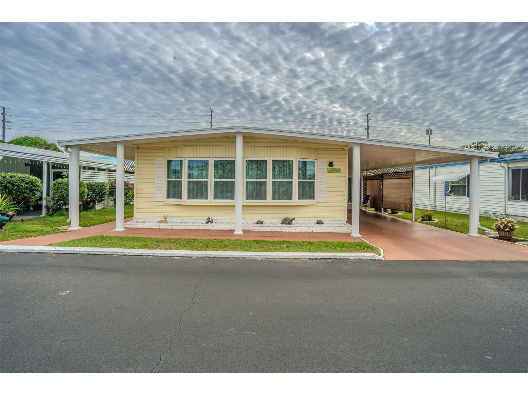37838 Barcelona Avenue Zephyrhills FL 33541 TB8459281 image1