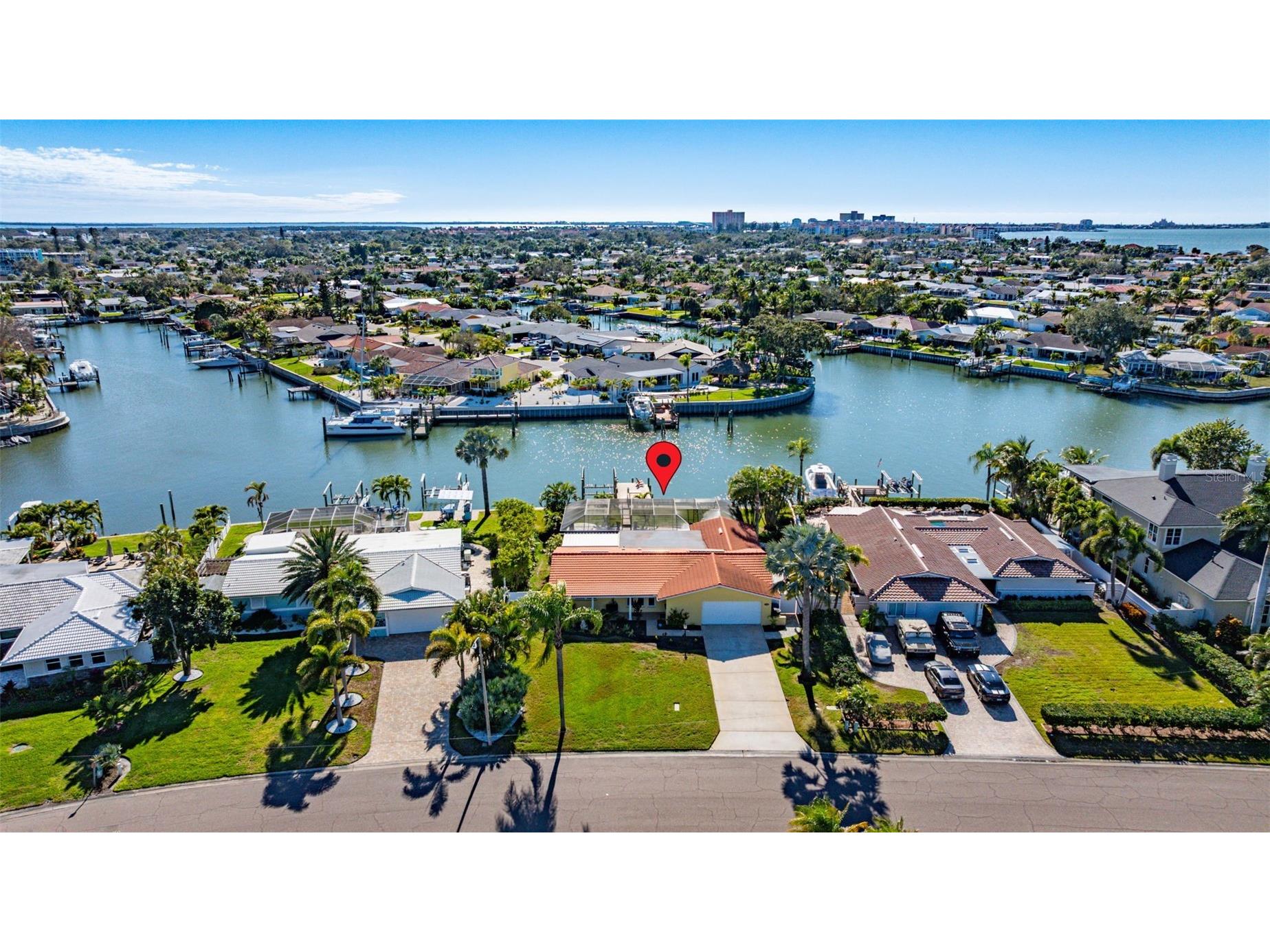 3784 42nd Avenue S Saint Petersburg FL 33711 - BOCA CIEGA BAY TB8466921 image1