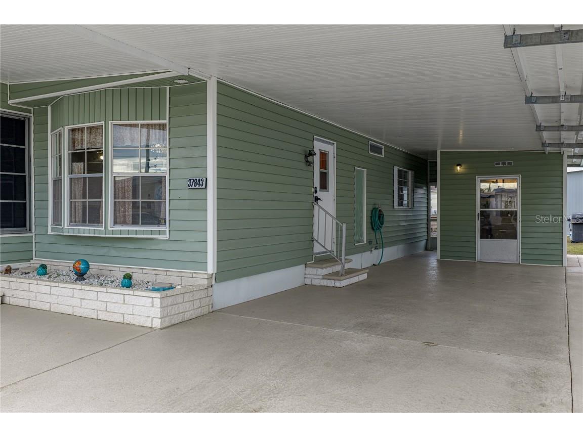 37843 Barcelona Avenue Zephyrhills FL 33541 TB8453012 image6