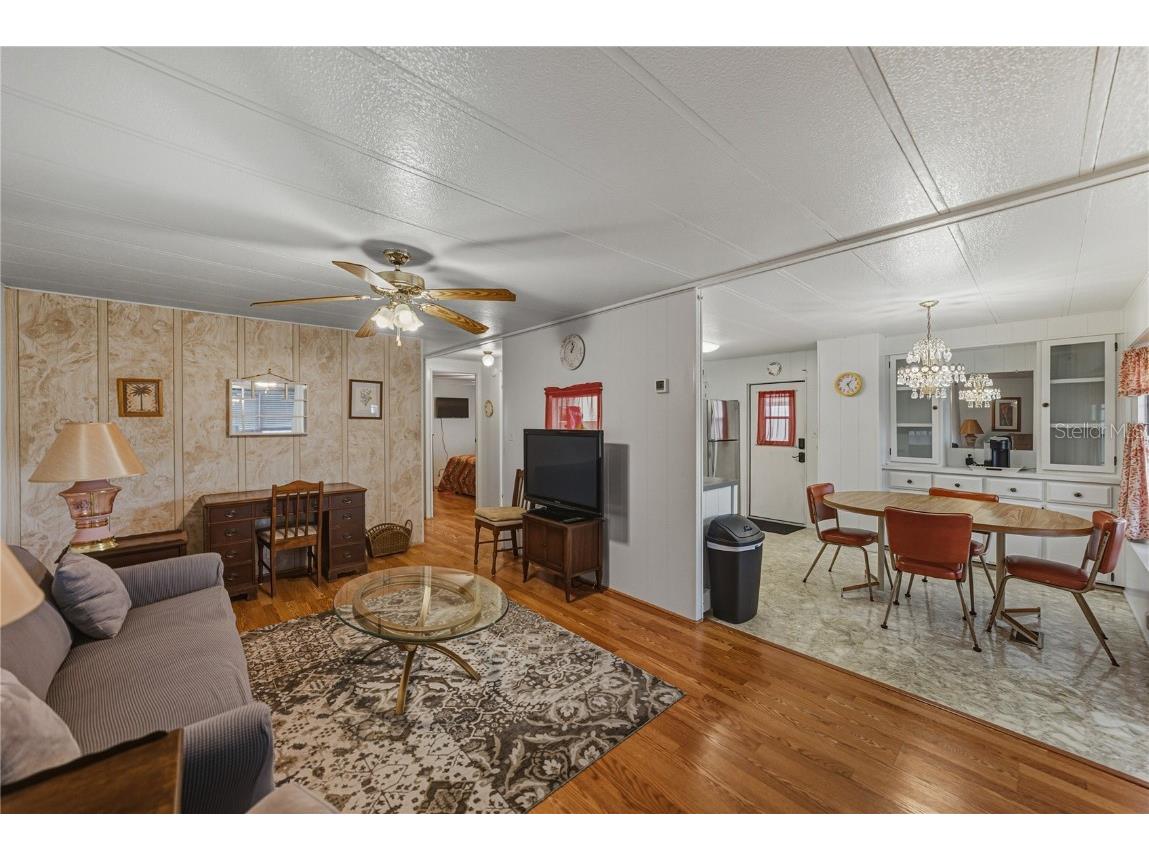 37843 Barcelona Avenue Zephyrhills FL 33541 TB8453012 image8