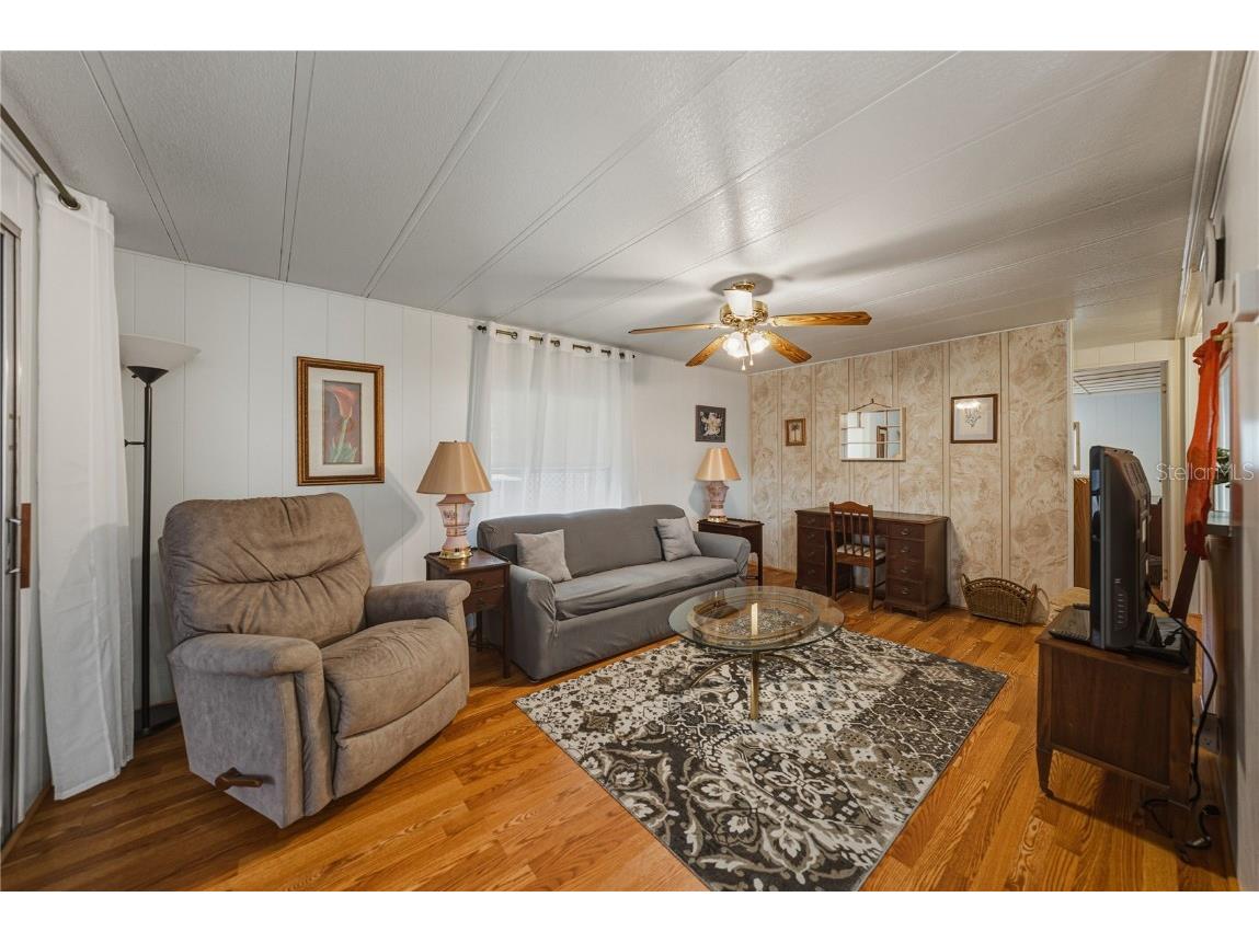 37843 Barcelona Avenue Zephyrhills FL 33541 TB8453012 image9