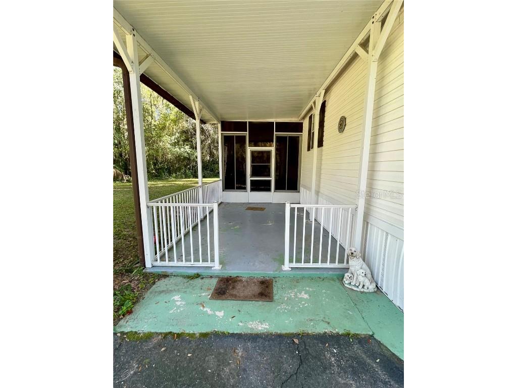 3786 Cr 405n Lake Panasoffkee FL 33538 TB8447152 image5