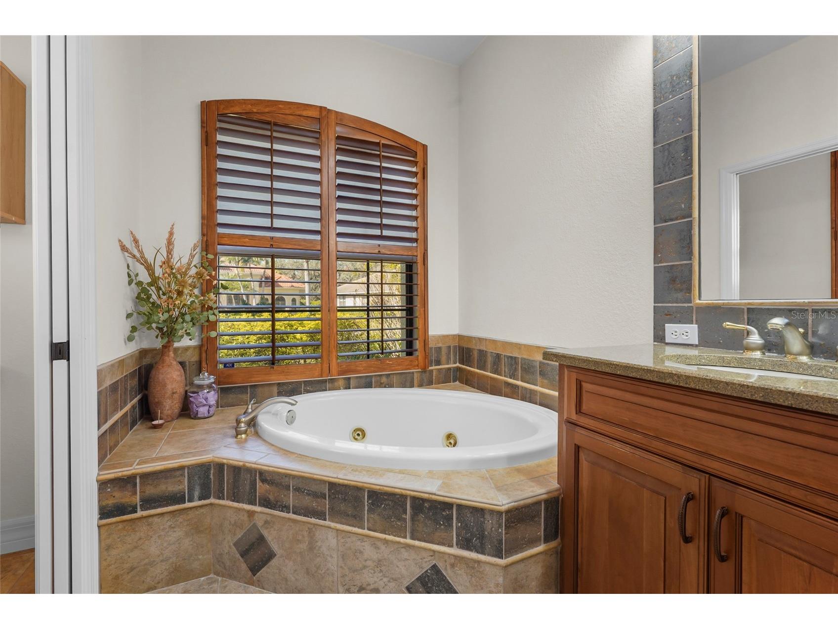 3787 Eagle Hammock Drive Sarasota FL 34240 A4679340 image36